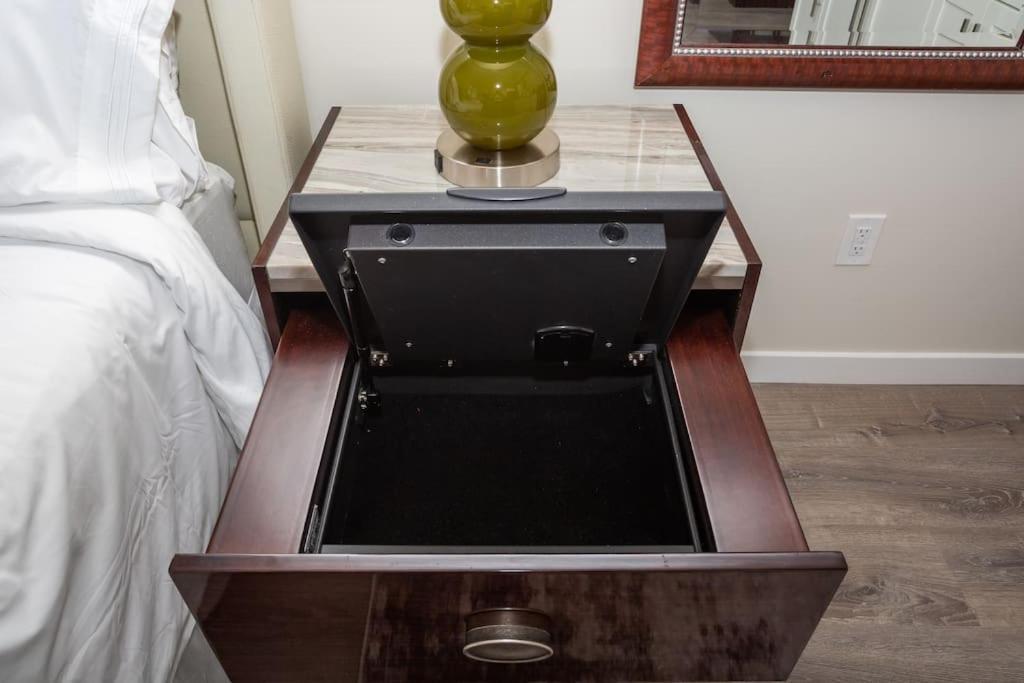 Next To San Diego Downtown - Cali King Size Studio المظهر الخارجي الصورة
